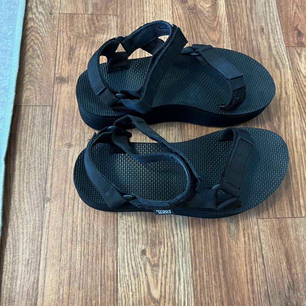Teva Flatform Sandals